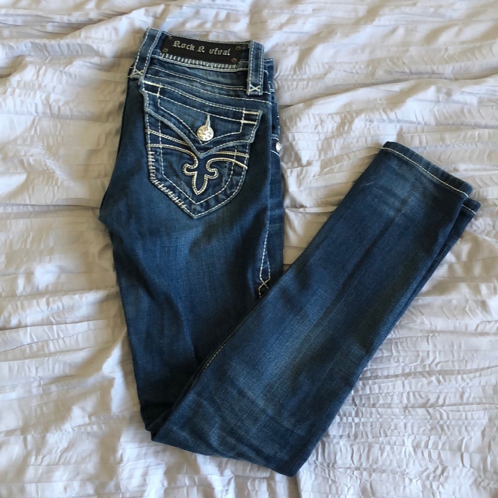 Skinny jeans